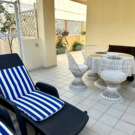 La Perla, Cristianos Apartamento